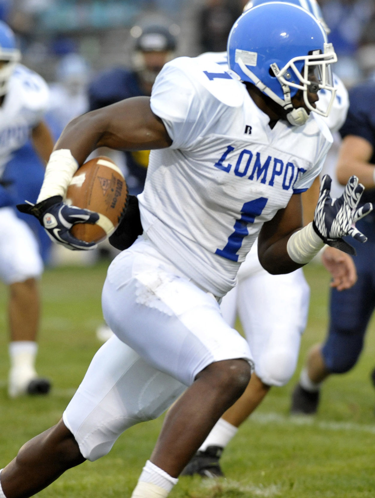 Photos: Lavon Coleman's career at Lompoc High and the University of Washington